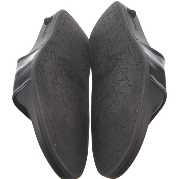 Versace slides - Picture 3 of 3